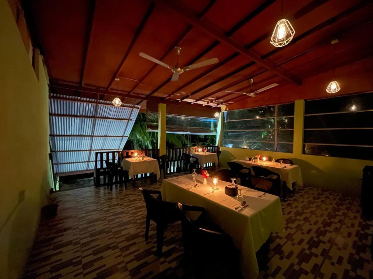 Green Leaf Guest House - Omadhoo Extérieur photo